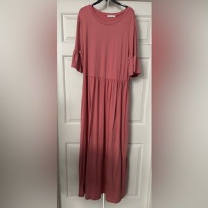 Reborn J. Plus Rose Short Sleeve Maxi Dress